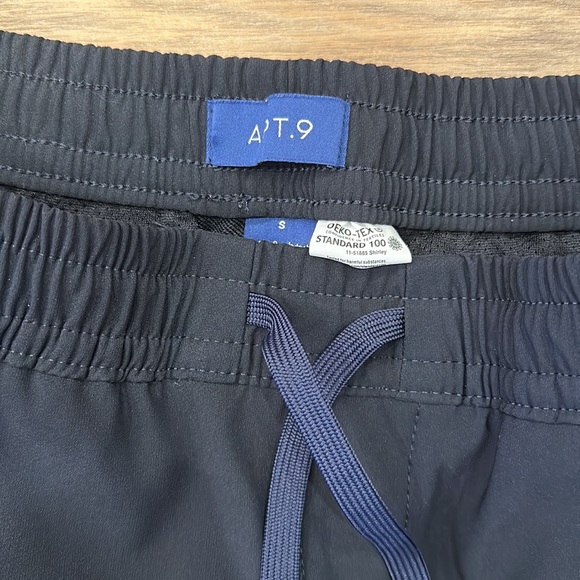 Men’s Joggers - Picture 2 of 5